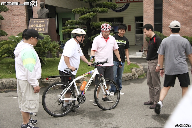 《一路南北騎 - 第五集》破攤!破攤!再破攤! – 100俱樂部車隊