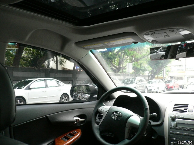 TOYOTA ALTIS 1.8E 隔熱紙不專業簡易開箱文(3M M70+8803MT)