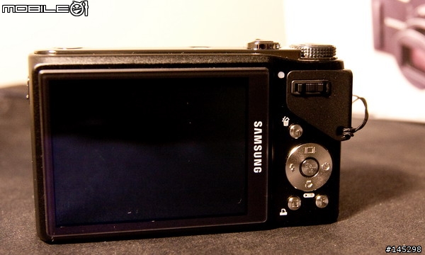 [開箱]Samsung WB550 簡易頭暈暈想睡滴開箱......