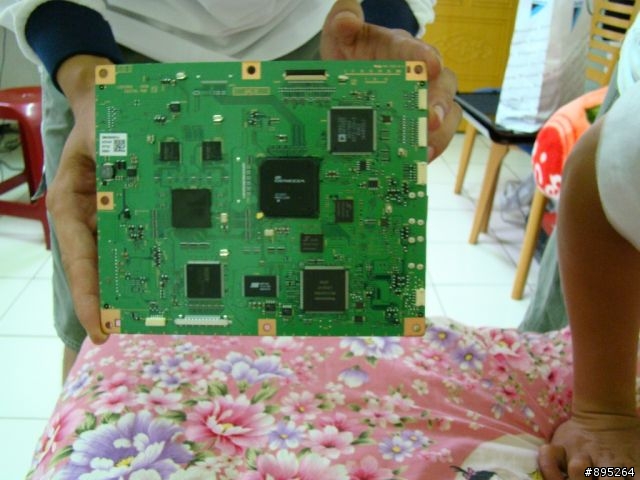 [詳細解剖文]JVC LT-42WX70高畫質專業Adobe色域顯色液晶顯示器