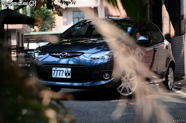 Mazda2階段換裝，長期分享～(6/18更新"燈光饗宴"...)