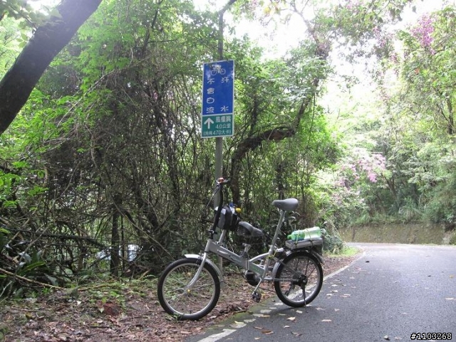 魯肉腳        台灣格楠親子車  風櫃嘴 試騎