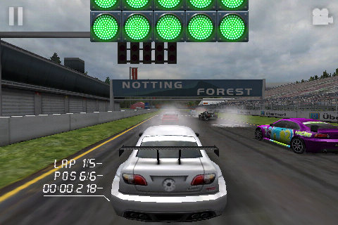 [賽車大作] Real Racing：實感賽車！夢想成為賽車手嗎？Real Racing等你來挑戰！
