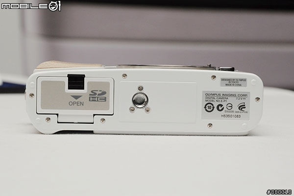 [快訊]Olympus E-P1台灣實機發表無公佈售價