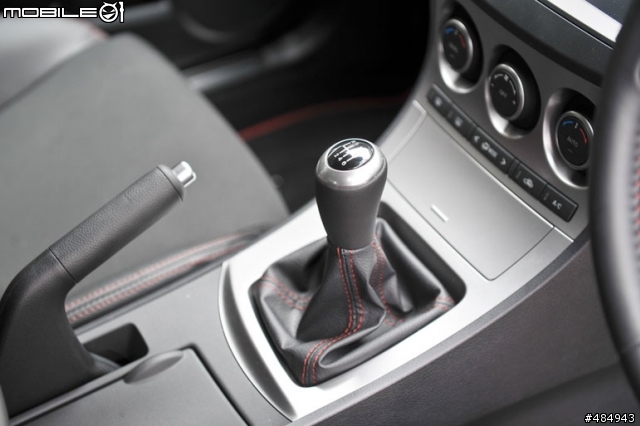 JP new mazda3 二代目新登場