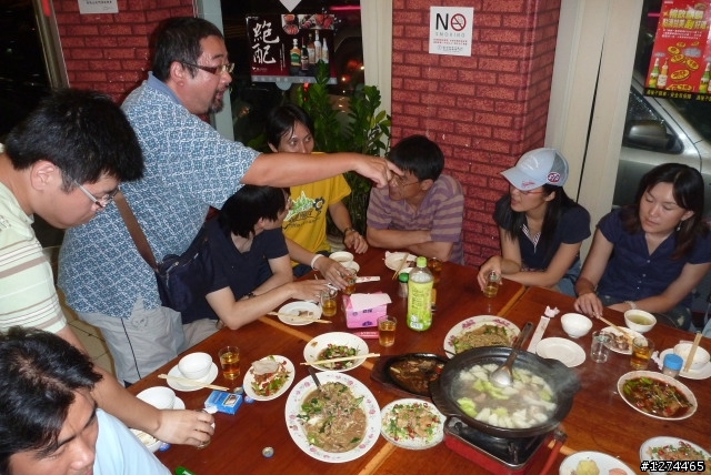 【吃吃喝喝兼LDS】哇某醉 哇某醉 某醉 請你嗯免安慰我 酒若落喉 痛入心肝 BY 阿賢