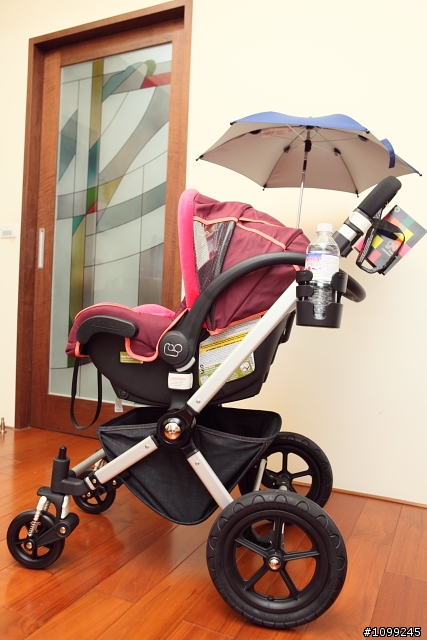 [分享]嬰兒推車bugaboo cameleon&汽車座椅maxi-cosi