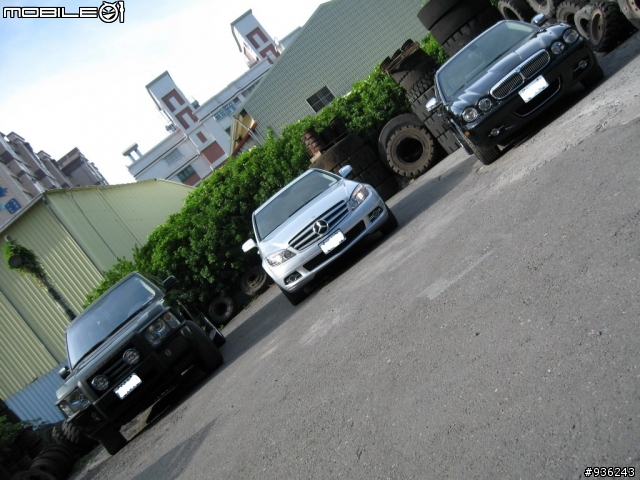 (新圖組) 帝王再現 Jaguar Daimler Super Eight 小小開箱 ~~