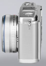 Olympus 首台M4/3相机E-P1谍照！侧面照片来了！