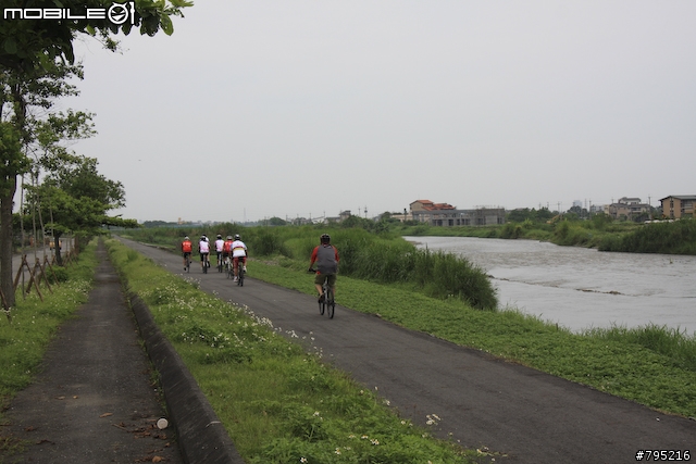 《一路南北騎–第四集》海岸車道新體驗 – 宜蘭單車之旅