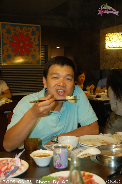 無恥增肥團又出現了...此風不可長...偶速臥底!!!