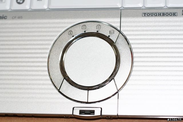 [開箱圖] Panasonic W5 內建 3.5G 上網 (美規) 完成品