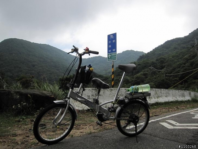 魯肉腳        台灣格楠親子車  風櫃嘴 試騎