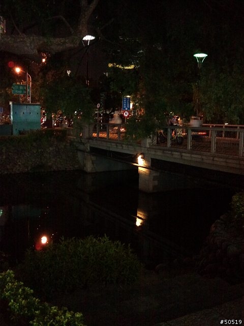 晚間的東門城 __C901