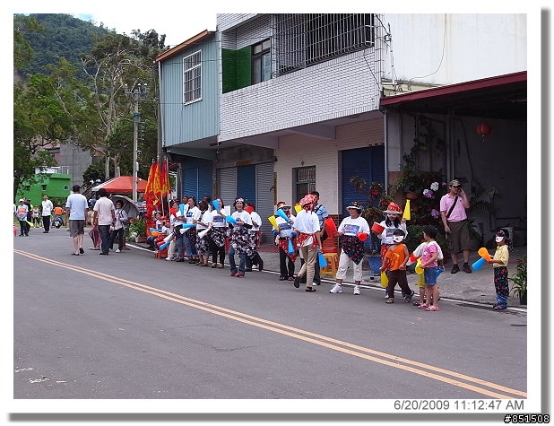 [影片分享98/10/26]2009荖濃溪鐵人三項遲到的影片分享囉~~