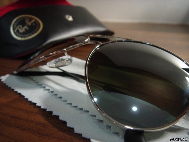 (新增)[分享]夏天來了,Ray Ban雷朋眼鏡 RB3025小開箱(第35.49.50.57樓有實戴圖,87.88.89.101樓有分享圖供大大參考)