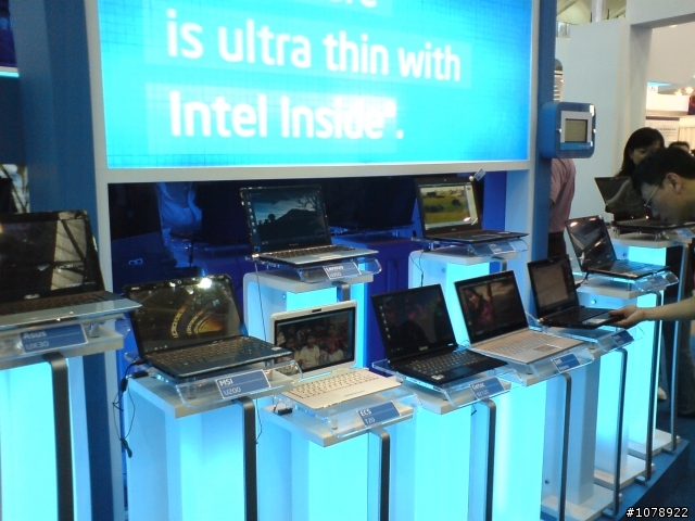 [Intel@Computex 2009]南港展館4F  參觀INTEL館 (新增一大堆主機板)