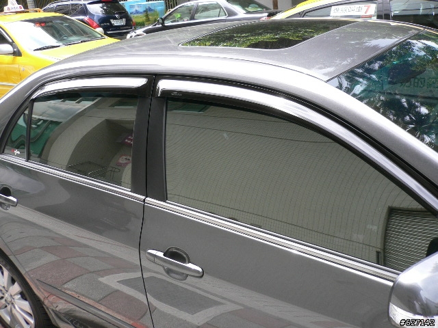 TOYOTA ALTIS 1.8E 隔熱紙不專業簡易開箱文(3M M70+8803MT)