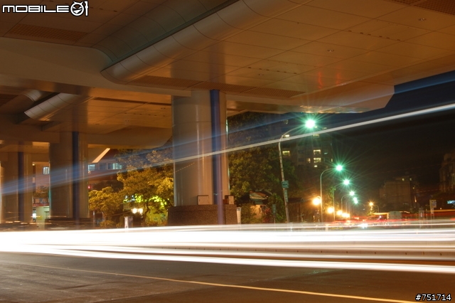 徵求毒舌 :: 大湖公園夜拍