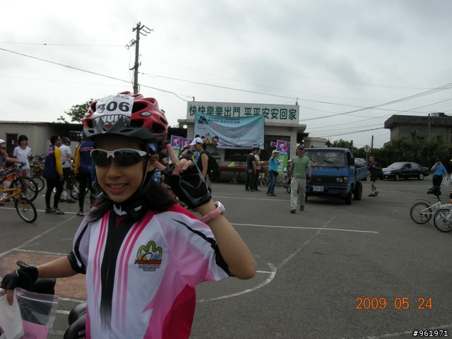 女兒第一次30KM比賽~~