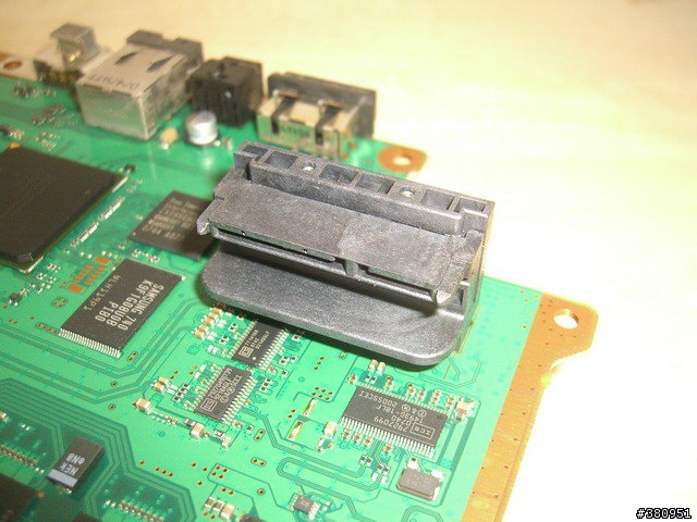 [分享] PS3 過保後..讀不到片子怎麼辦? 自己動手拆 [拆裝流程]