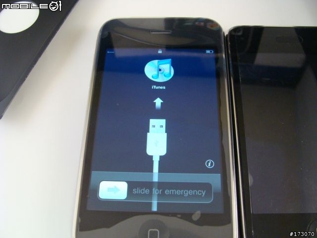 iPhone 3G 特別式樣板 Special