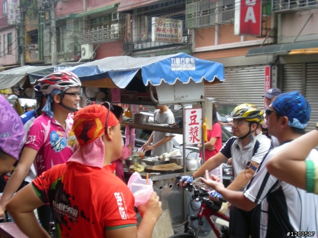 姜子寮po圖