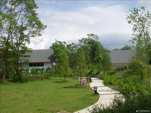 苗栗明德水庫環湖 , 外加水舞煙火秀