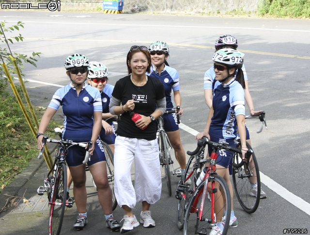 《一路南北騎–第三集》堅強的單車女孩們–Spinning女子車隊