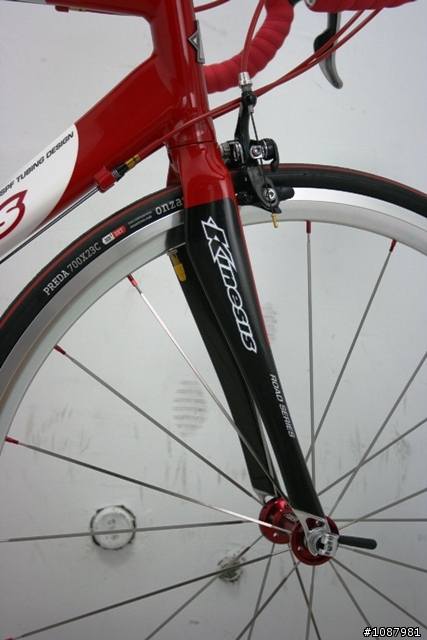 新手進軍公路車~kinesis KR510 組車開箱文(圖多)