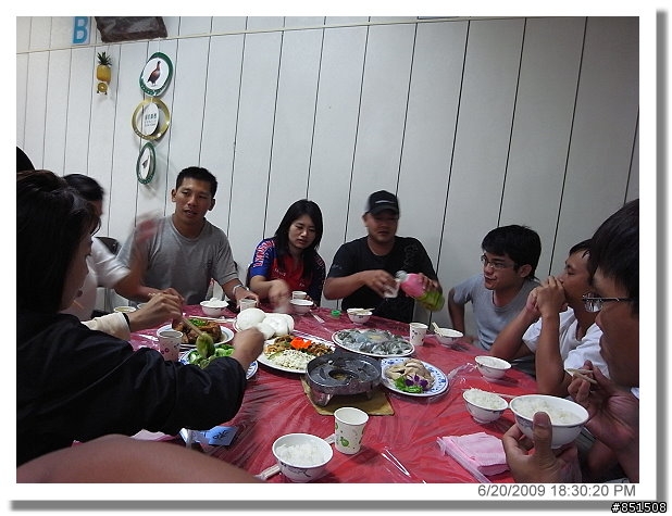 [影片分享98/10/26]2009荖濃溪鐵人三項遲到的影片分享囉~~