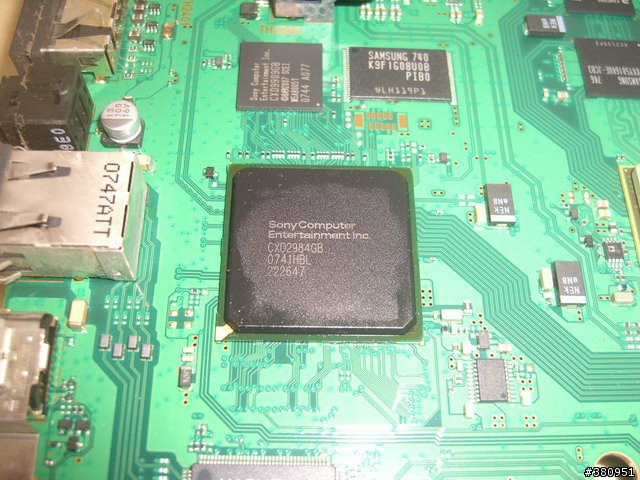 [分享] PS3 過保後..讀不到片子怎麼辦? 自己動手拆 [拆裝流程]