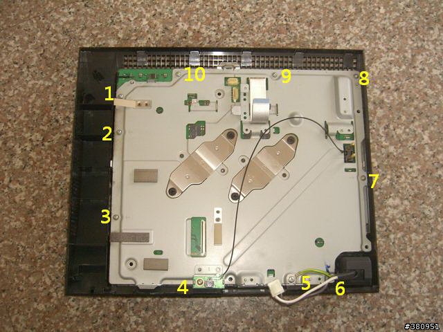 [分享] PS3 過保後..讀不到片子怎麼辦? 自己動手拆 [拆裝流程]