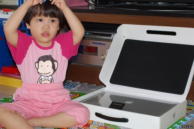 ADC 方案：MacBook Pro 17"入手 （開箱分享）（圖多！）