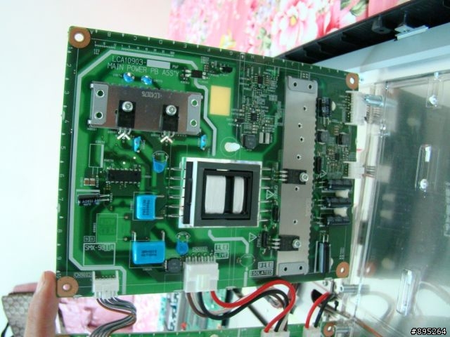 [詳細解剖文]JVC LT-42WX70高畫質專業Adobe色域顯色液晶顯示器