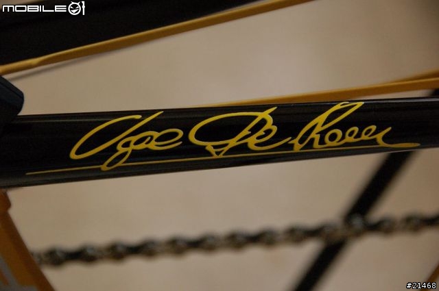 【分享】De Rosa Neo Primato 黑色鋼管車《黑金》