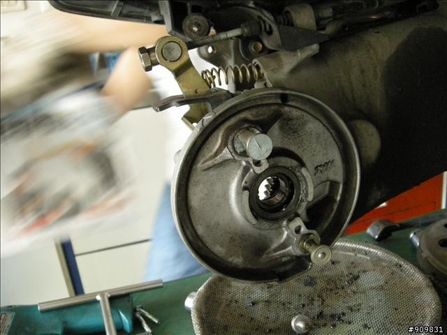 [分享] 低調高手125R~