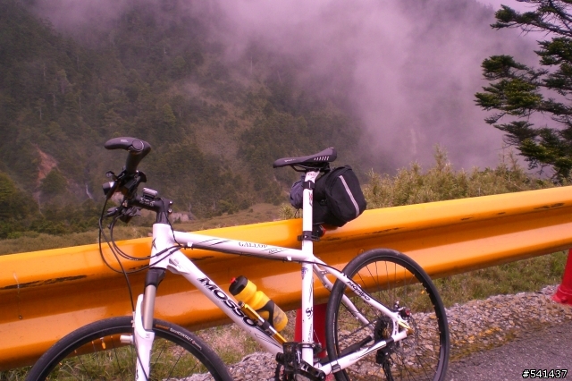 J.P的及MOSSO小白.花蓮-武嶺單日來回200KM.GW9200第2彈..彤爸...我看到你武嶺的照片不甘心也上來PO....