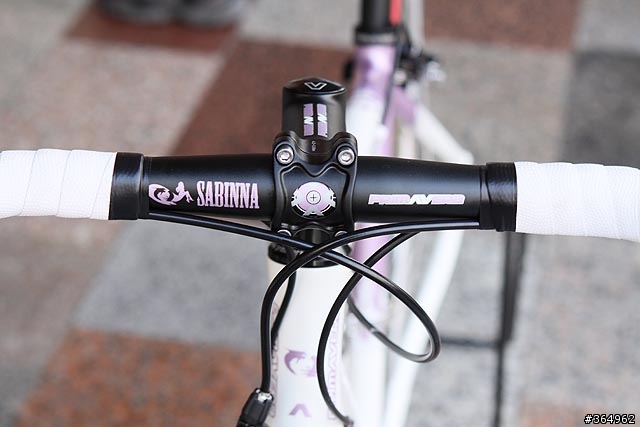 (分享)哈比人的夫妻檔公路車 SABINNA GP1 & FESTINO