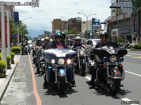 HARLEY 美式重型機車嘉義街頭遊行大隊(圖有點多)