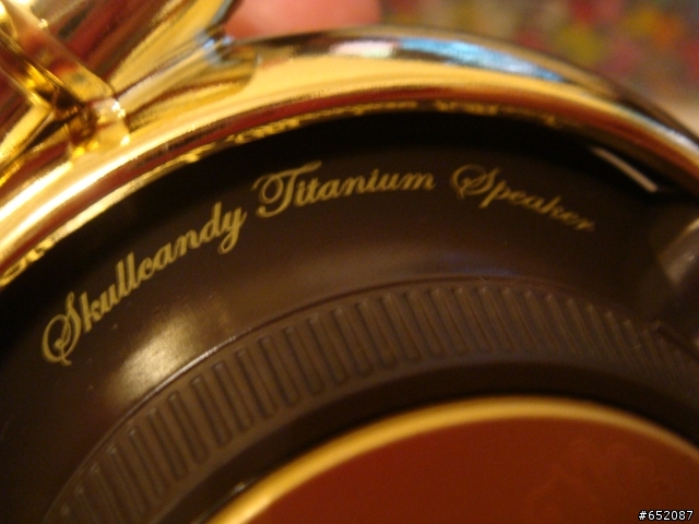 [開箱文]分享燒燙燙的skullcandy T.I.
