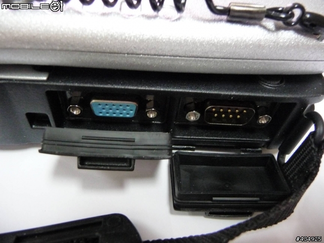 [分享]娘砲閃開，給我真正的Tough ~~Panasonic TOUGHBOOK 偽開箱文