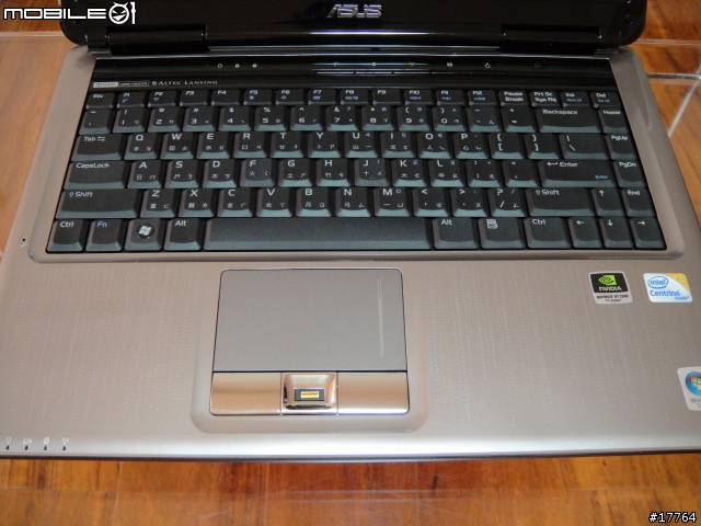 [分享]ASUS N81VXGT64DD 雙核獨顯潮流機