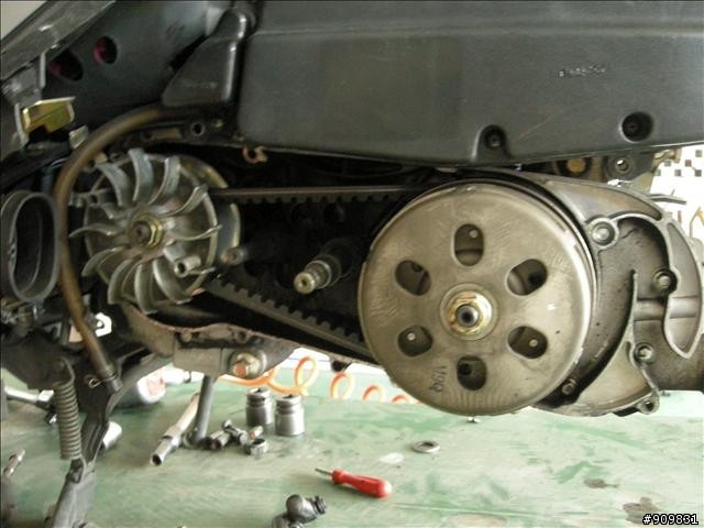 [分享] 低調高手125R~