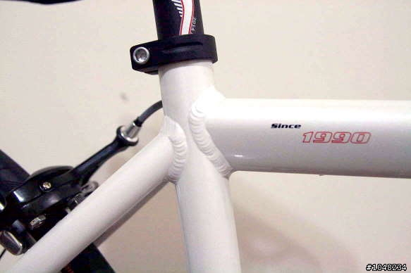 平價公路車 HASA R4 09年小改款公路車開箱文