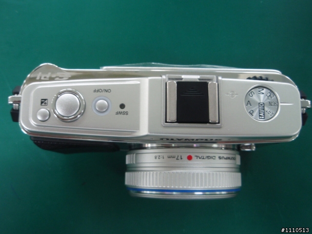 Olympus 首台M4/3相机E-P1谍照！侧面照片来了！