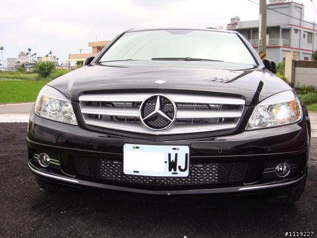 W204  C200  Avantgarde  開箱