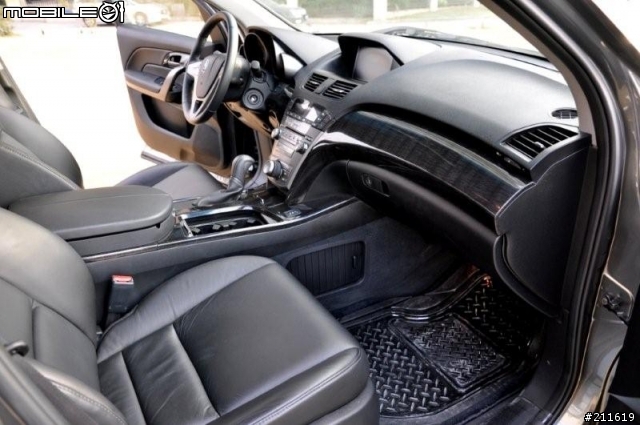 [開箱文]ACURA MDX 霸氣七人座SUV，晚了一年，依然開箱。