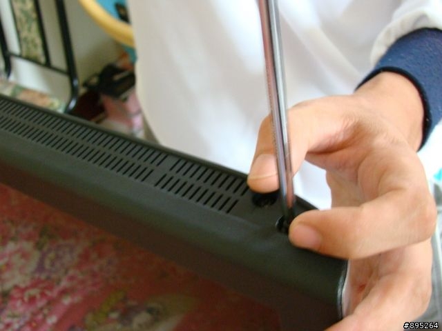 [詳細解剖文]JVC LT-42WX70高畫質專業Adobe色域顯色液晶顯示器