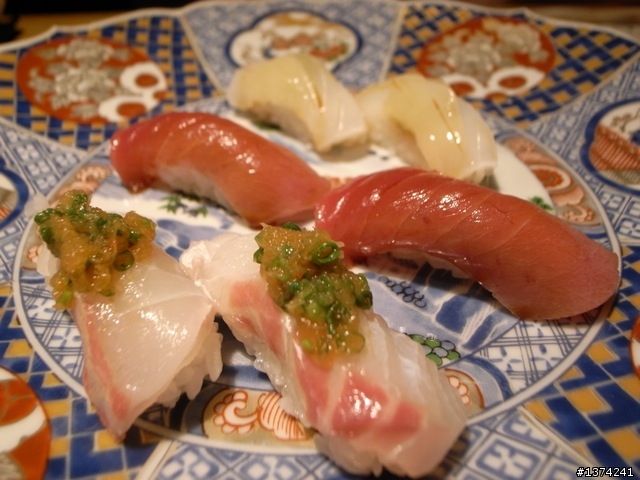 [代官山] 小巷裡發現的"韻"~ (壽司+魚料理)